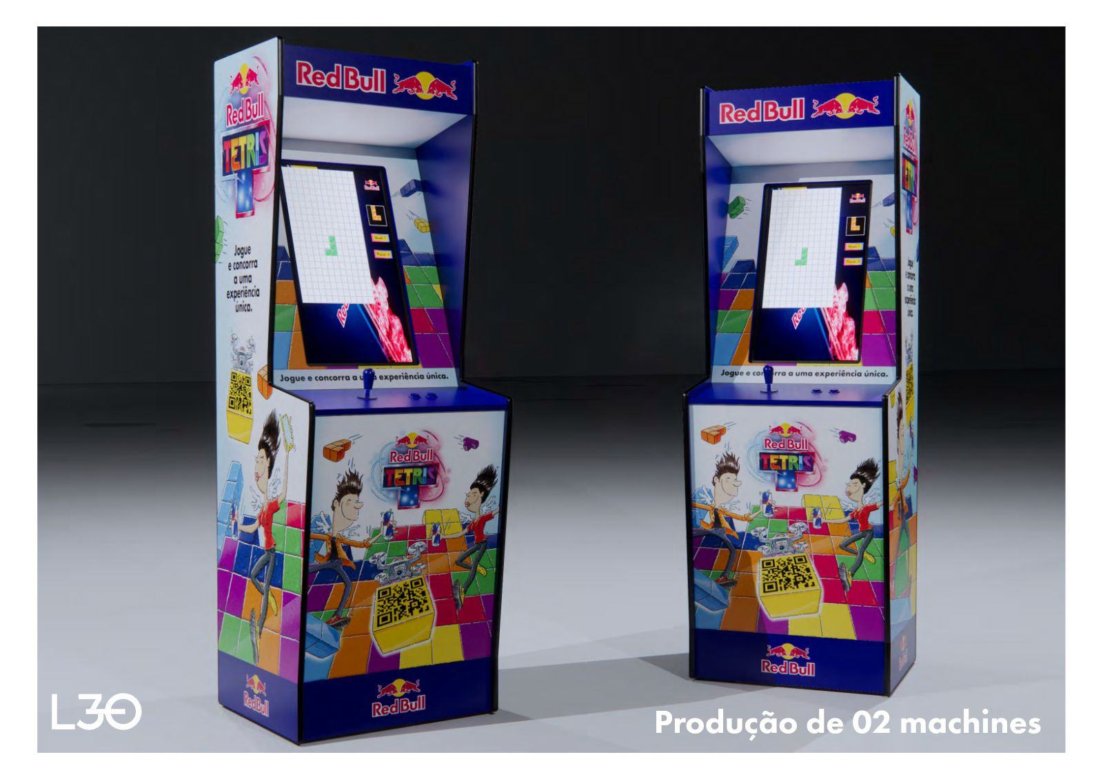 Dois gabinetes arcade renderizados com a indicação de produção de duas máquinas.